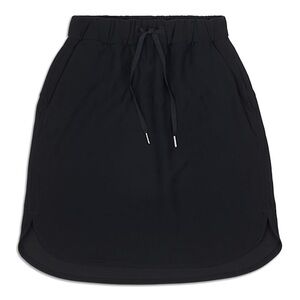 lululemon athletica Black on The Fly Skirt